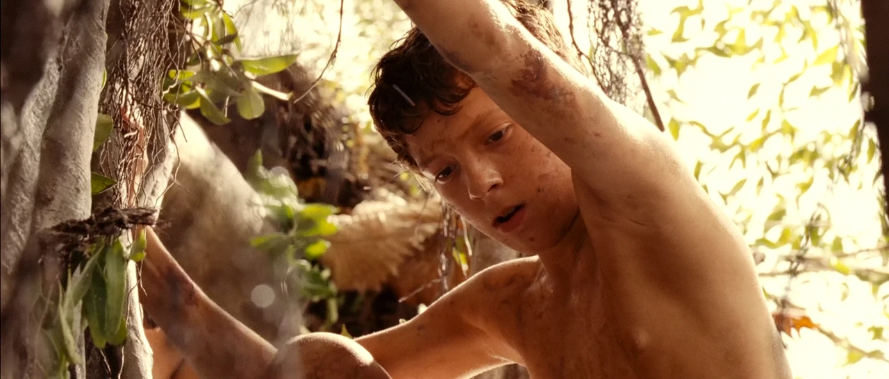 Tom Holland in The Impossible