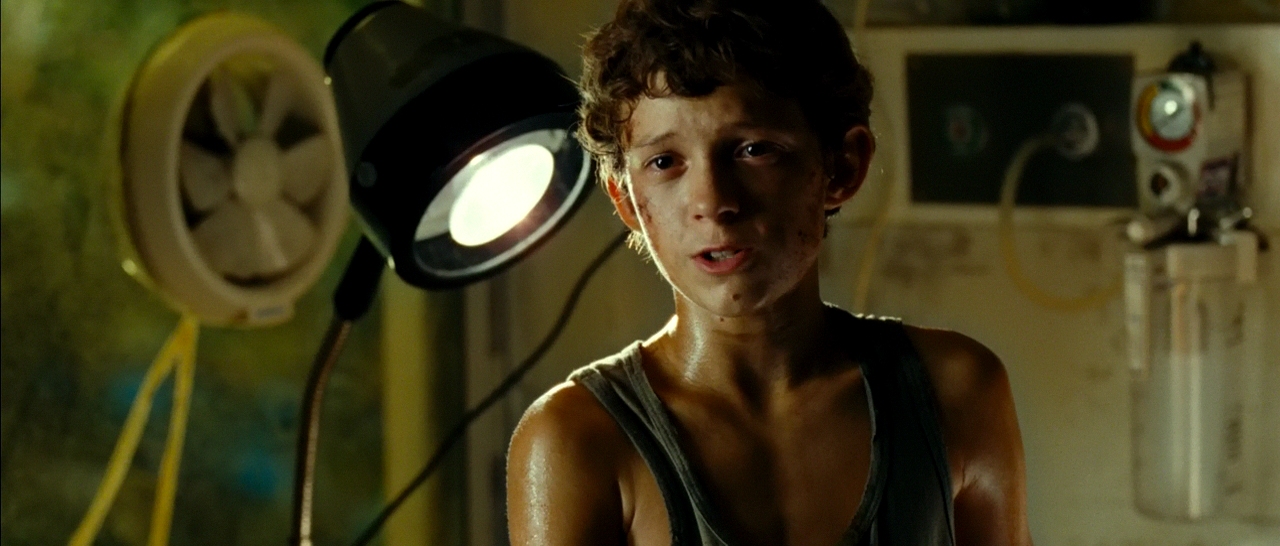 Tom Holland in The Impossible