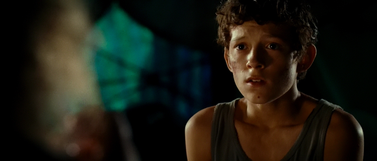 Tom Holland in The Impossible