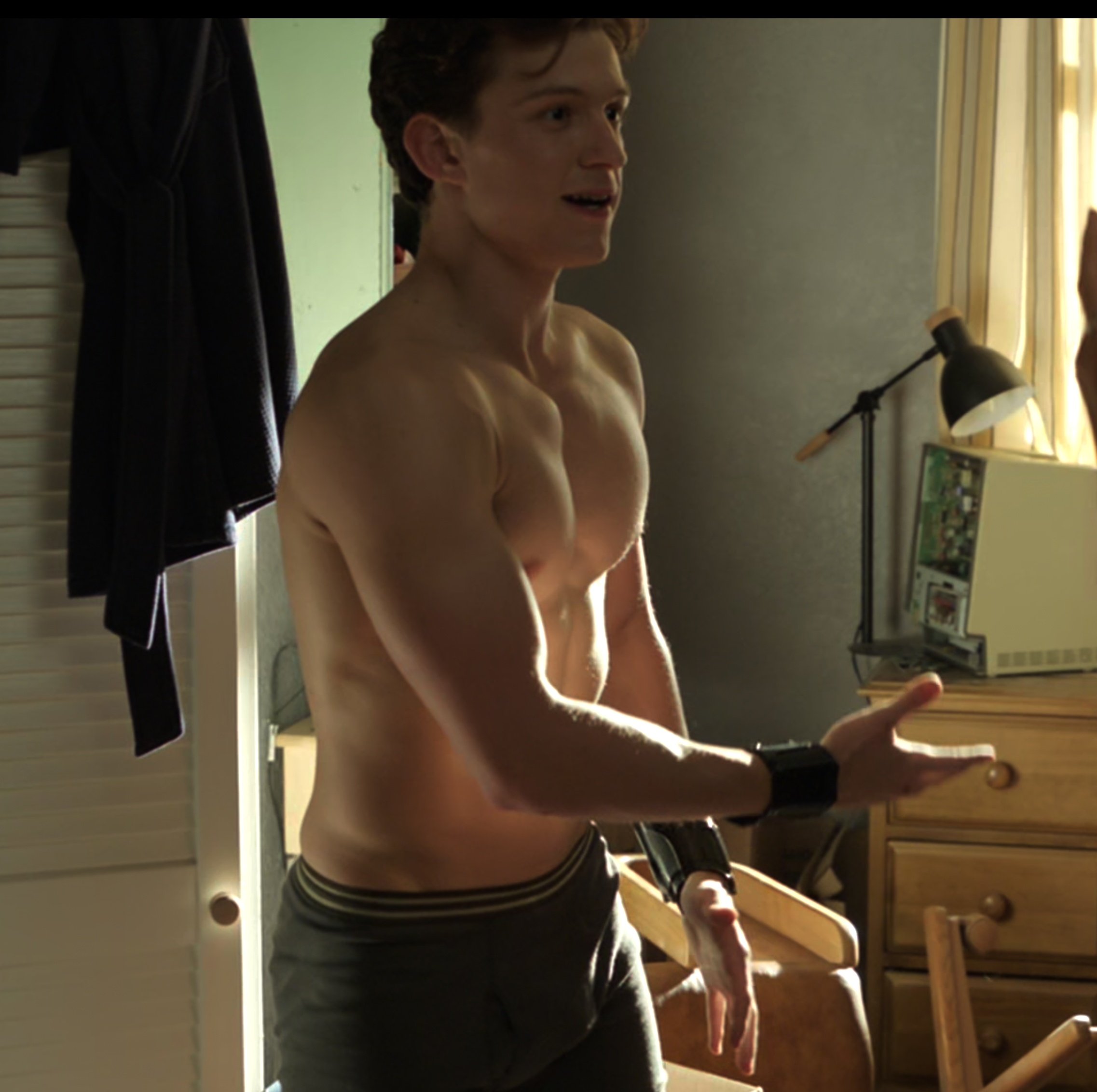 General photo of Tom Holland