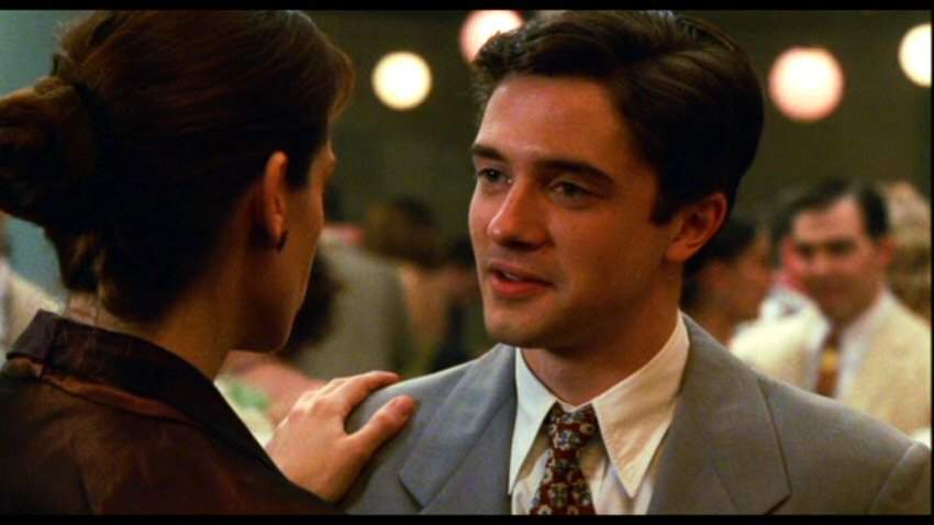 Topher Grace in Mona Lisa Smile