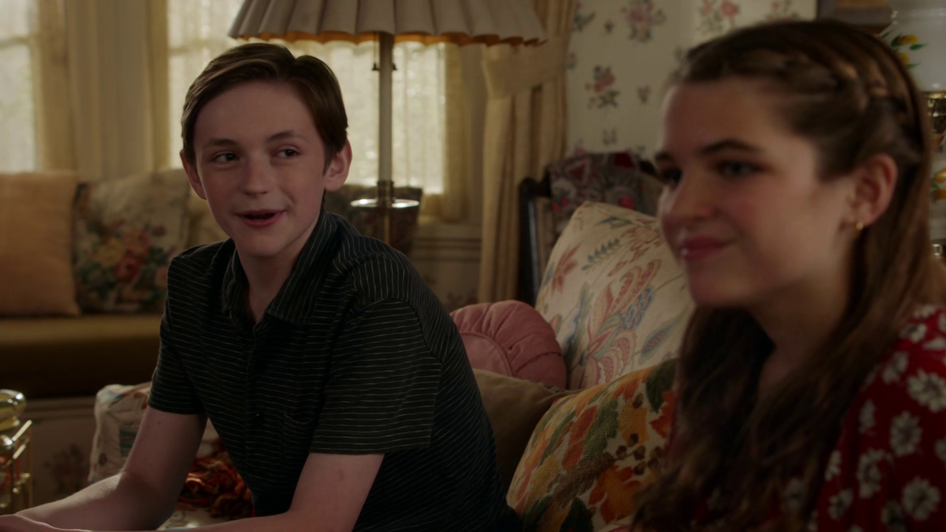Travis Burnett in Young Sheldon, episode: College Dropouts and the Medford Miracle