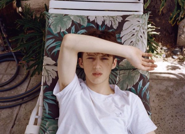 General photo of Troye Sivan