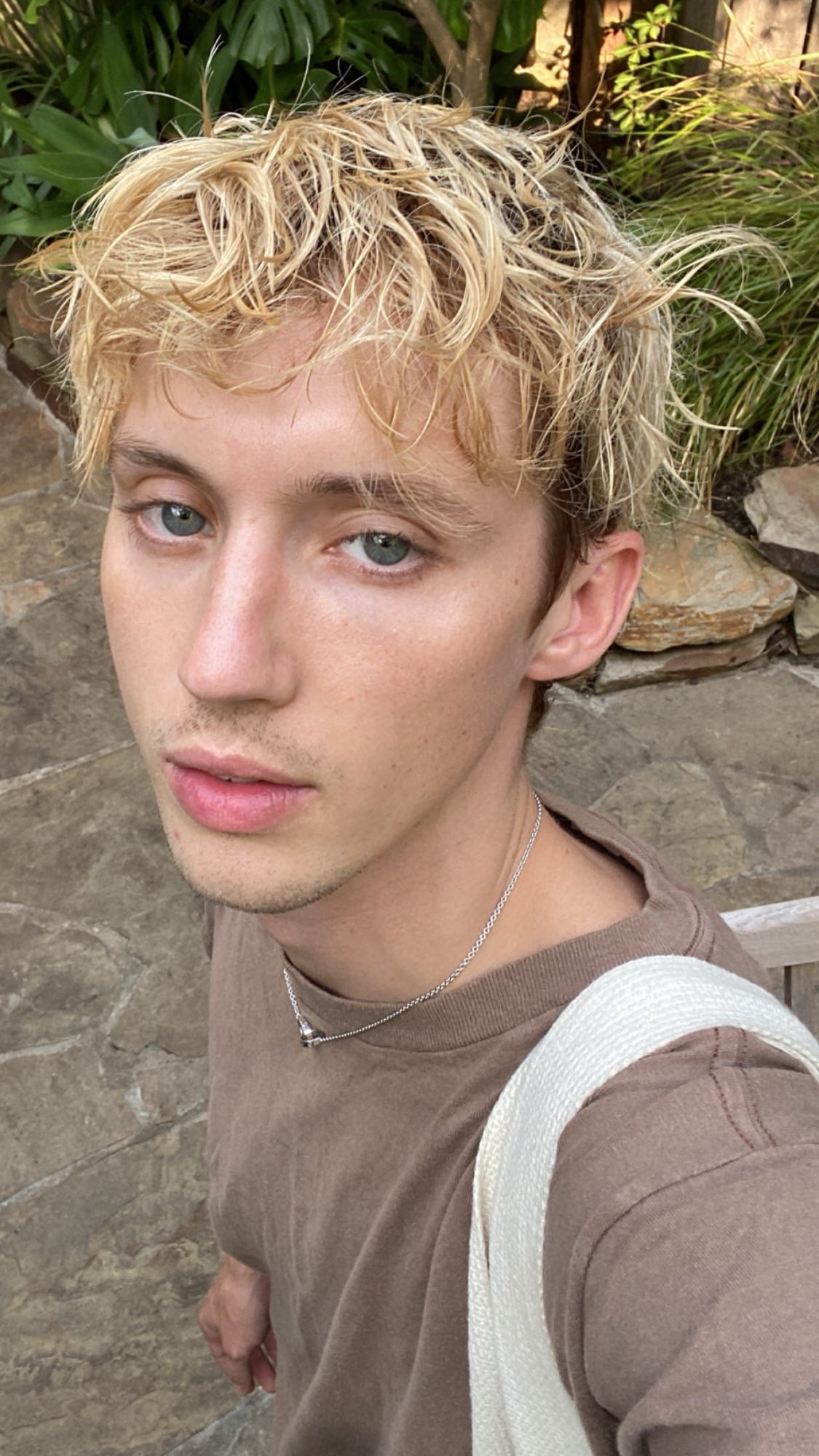 General photo of Troye Sivan