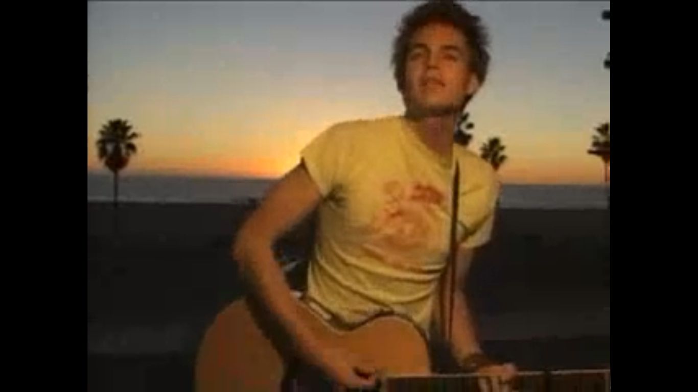 Tyler Hilton in Music Video: When It Comes