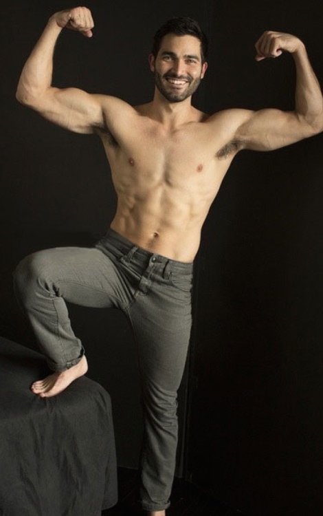 General photo of Tyler Hoechlin