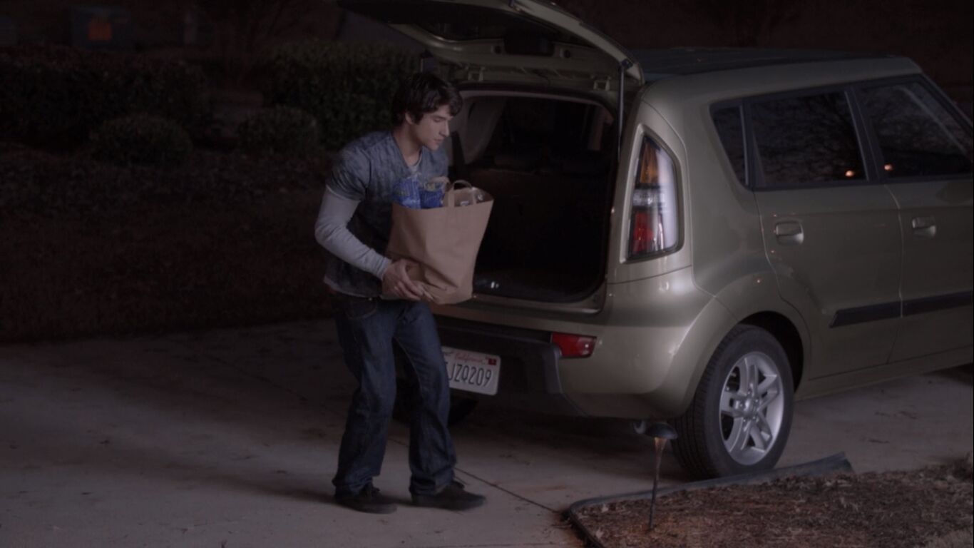 Tyler Posey in Teen Wolf, episode: Magic Bullet