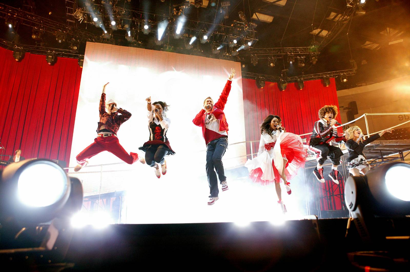 Vanessa Anne Hudgens in High School Musical: The Concert Tour