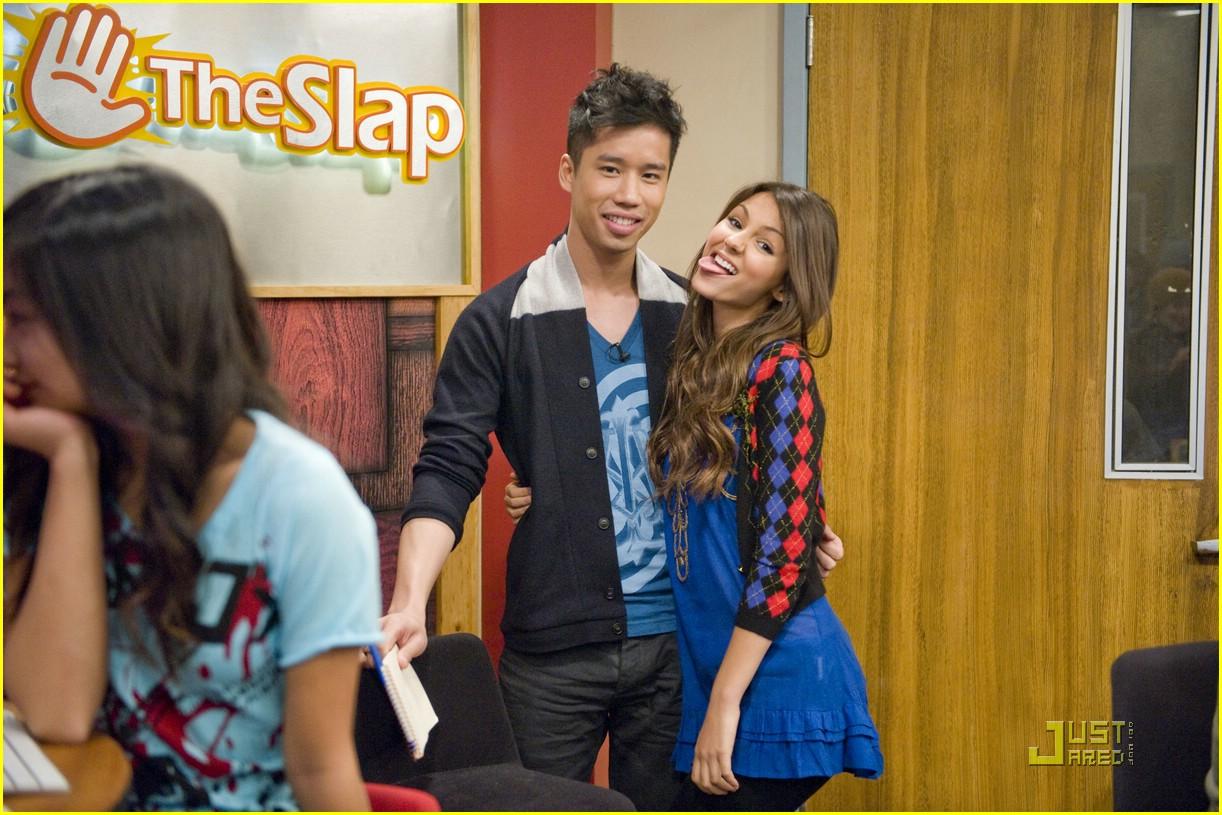 Victoria Justice in Victorious