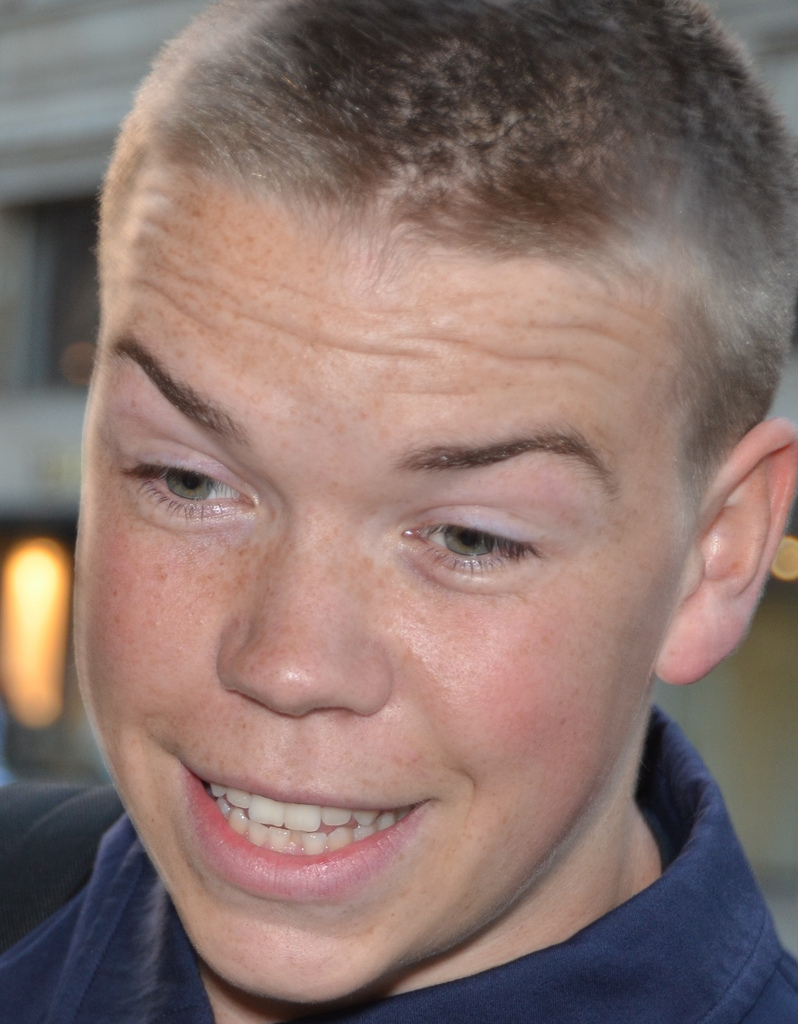 General photo of Will Poulter