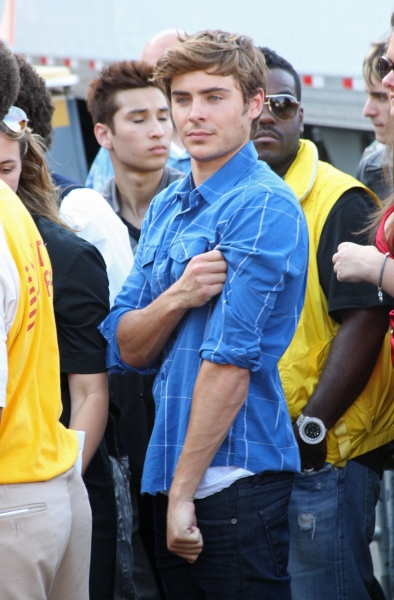 Zac Efron in Teen Choice Awards 2009