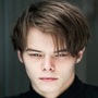 Charlie Heaton