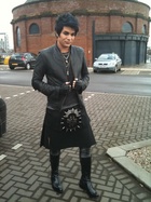 Adam Lambert : adam-lambert-1331584090.jpg