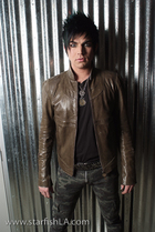 Adam Lambert : adam-lambert-1331738978.jpg