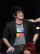 Adam Lambert : adam-lambert-1332008479.jpg