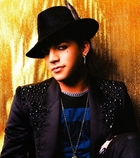 Adam Lambert : adam-lambert-1332516299.jpg