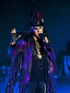 Adam Lambert : adam-lambert-1333061349.jpg