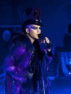 Adam Lambert : adam-lambert-1333061368.jpg