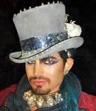 Adam Lambert : adam-lambert-1334073140.jpg