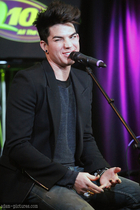 Adam Lambert : adam-lambert-1334968170.jpg