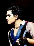 Adam Lambert : adam-lambert-1335228471.jpg