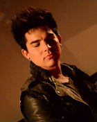 Adam Lambert : adam-lambert-1335510340.jpg