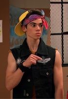 Cameron Boyce : cameron-boyce-1440440218.jpg