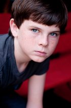 Chandler Riggs : chandler-riggs-1322435741.jpg