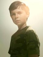 Chandler Riggs : chandler-riggs-1364425401.jpg