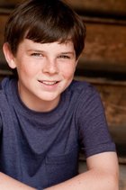 Chandler Riggs : chandler-riggs-1386016734.jpg