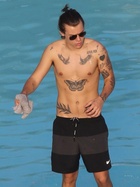 Harry Styles : harry-styles-1426191302.jpg