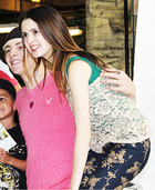 Laura Marano : TI4U1372878890.jpg