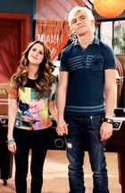 Laura Marano : TI4U1413589711.jpg