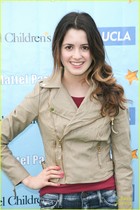 Laura Marano : laura-marano-1359308765.jpg