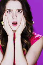 Laura Marano : laura-marano-1385920051.jpg