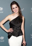 Laura Marano : laura-marano-1389803159.jpg