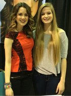 Laura Marano : laura-marano-1394040256.jpg