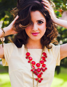 Laura Marano : laura-marano-1398455867.jpg