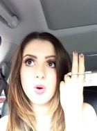 Laura Marano : laura-marano-1408465764.jpg