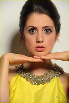 Laura Marano : laura-marano-1416776250.jpg