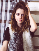 Laura Marano : laura-marano-1426701198.jpg