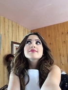 Laura Marano : laura-marano-1454547601.jpg