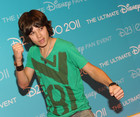 Leo Howard : leo-howard-1314640996.jpg