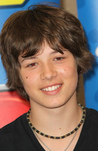 Leo Howard : leo-howard-1314641026.jpg