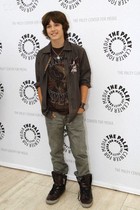 Leo Howard : leo-howard-1345212955.jpg