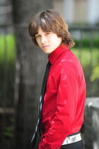 Leo Howard : leo-howard-1362211759.jpg