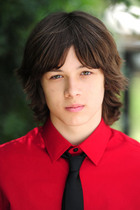 Leo Howard : leo-howard-1362211962.jpg