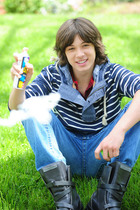 Leo Howard : leo-howard-1362212507.jpg