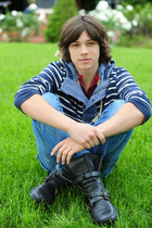 Leo Howard : leo-howard-1362213013.jpg