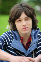 Leo Howard : leo-howard-1362213127.jpg